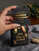 2 Pulseras "Dios Tiene el Control" + 1 Pulsera Amuleto de Protección GRATIS 🎁