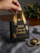 2 Pulseras "Dios Tiene el Control" + 1 Pulsera Amuleto de Protección GRATIS 🎁